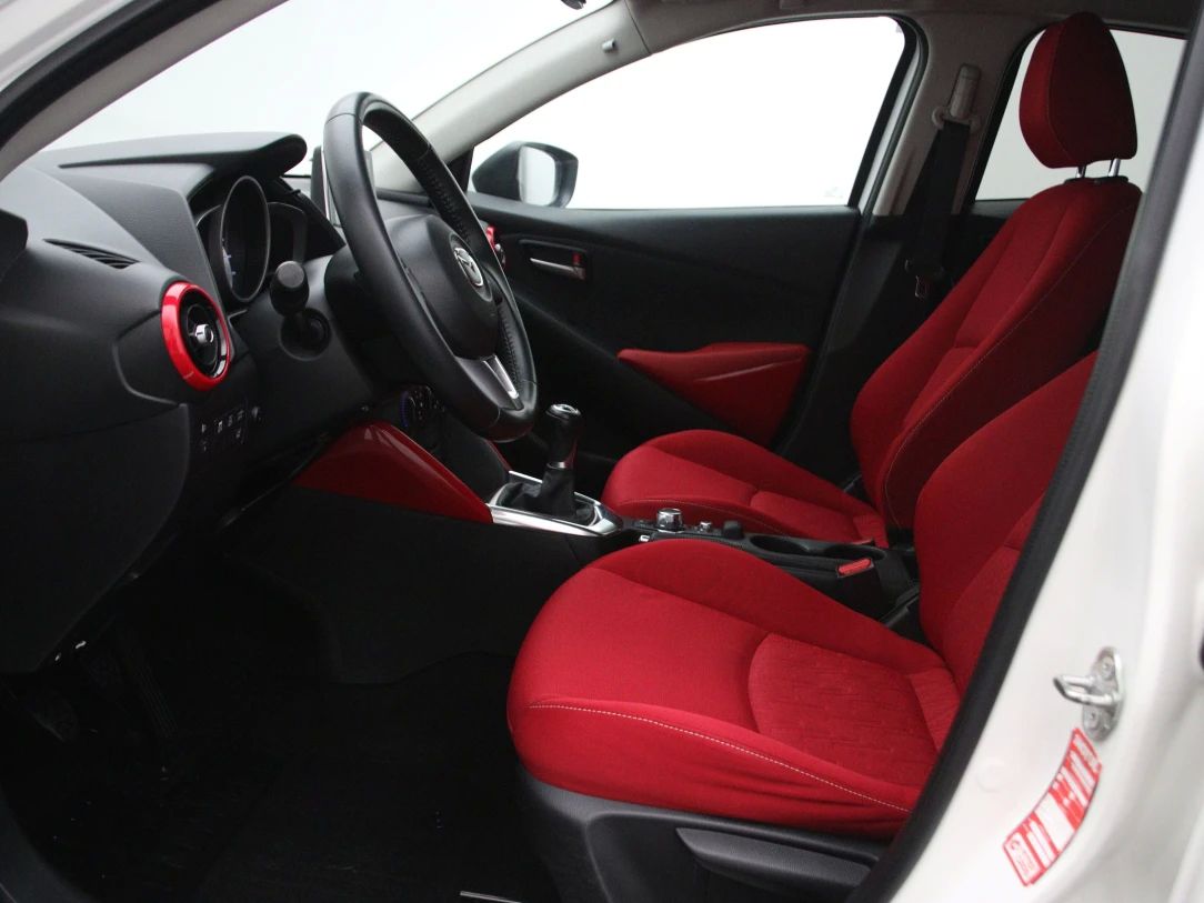 Mazda 2 | 3