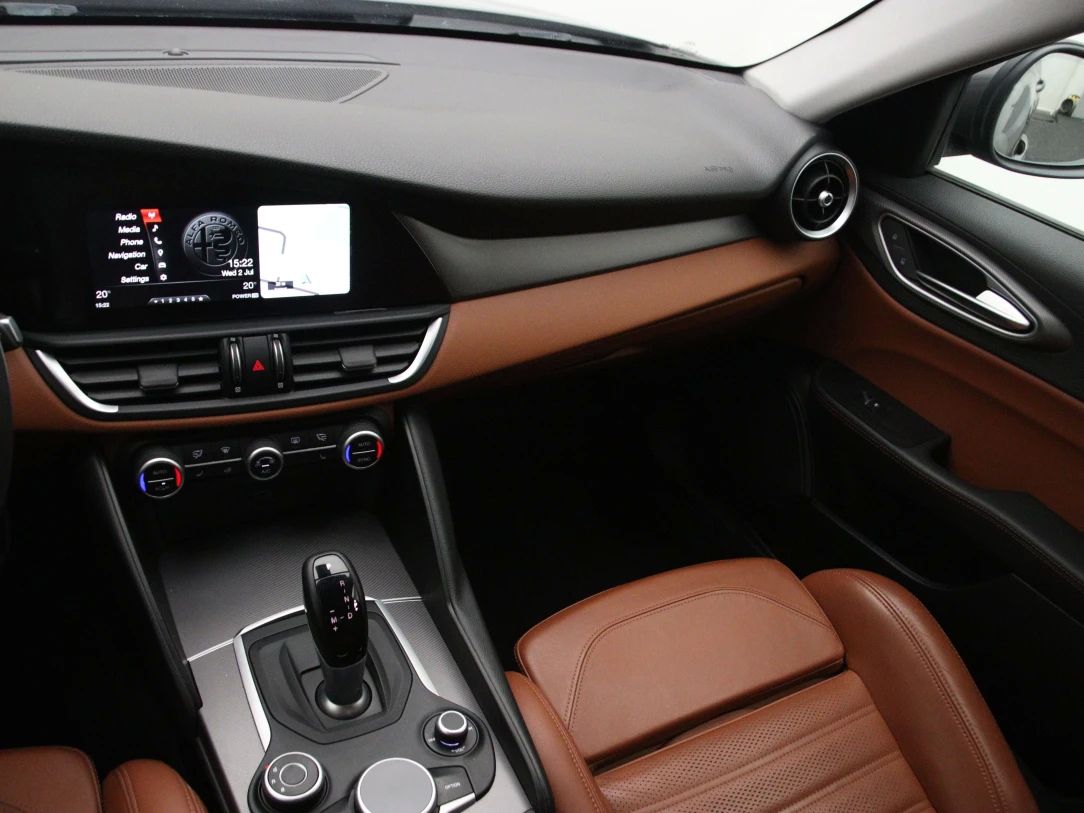 Alfa Romeo Giulia | 20