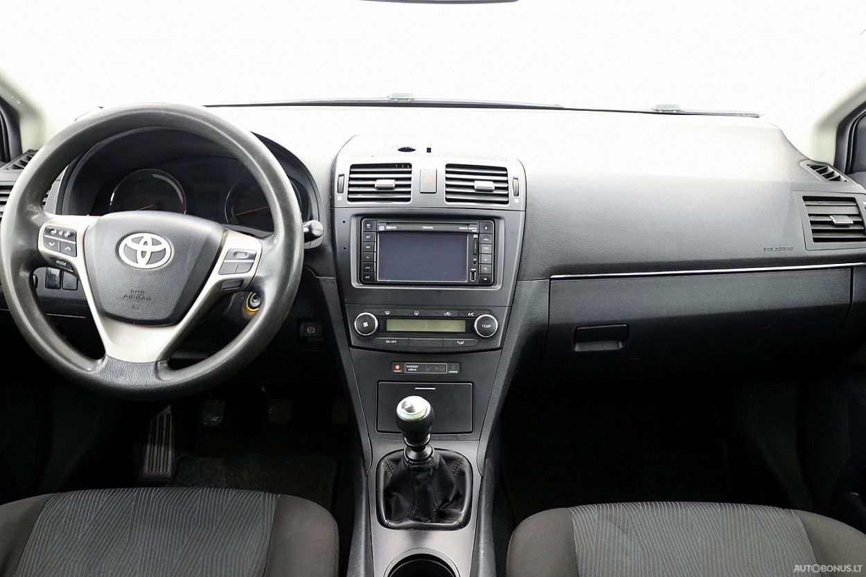 Toyota Avensis | 4