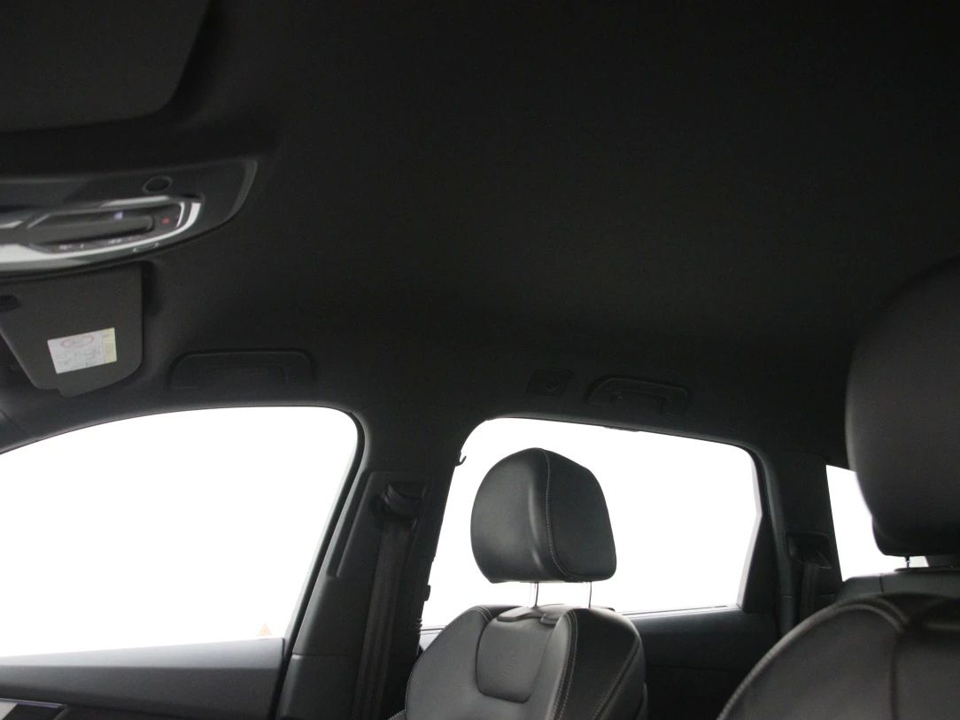 Audi Q7 | 44