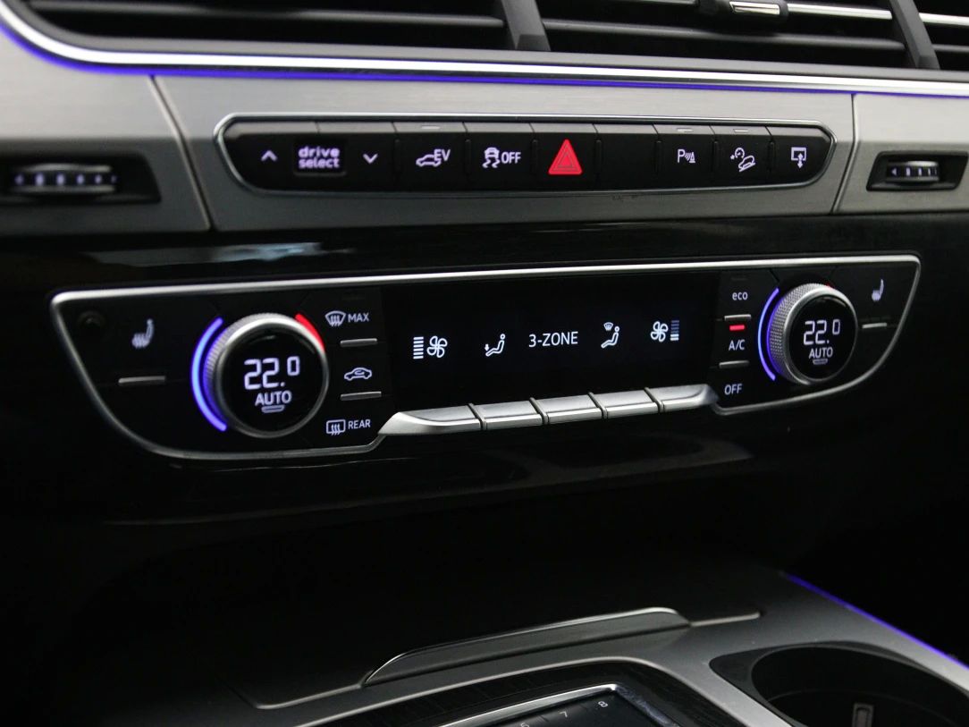 Audi Q7 | 19