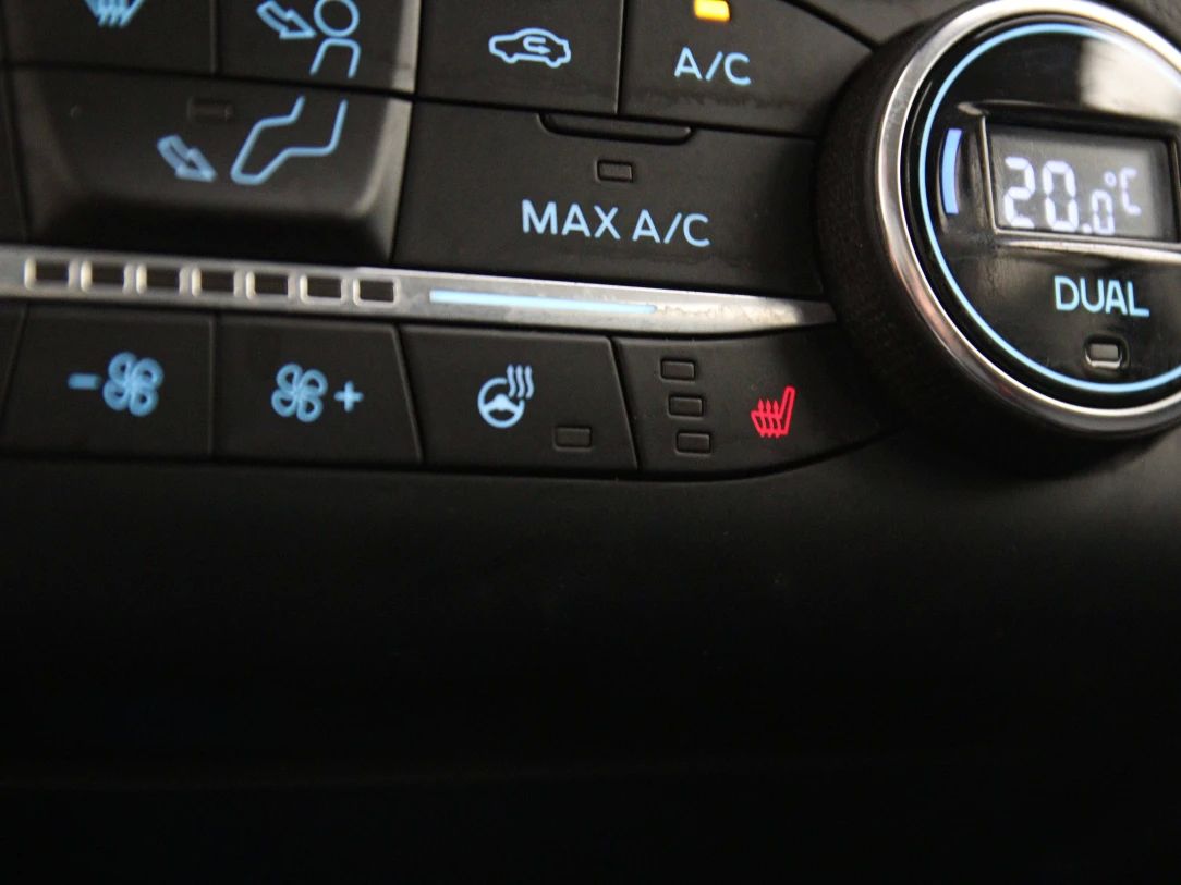 Ford Kuga | 32