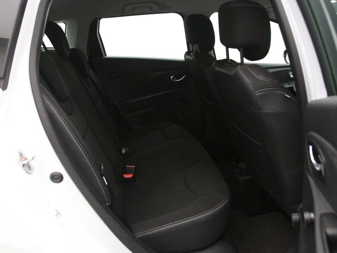 Renault Clio | 14