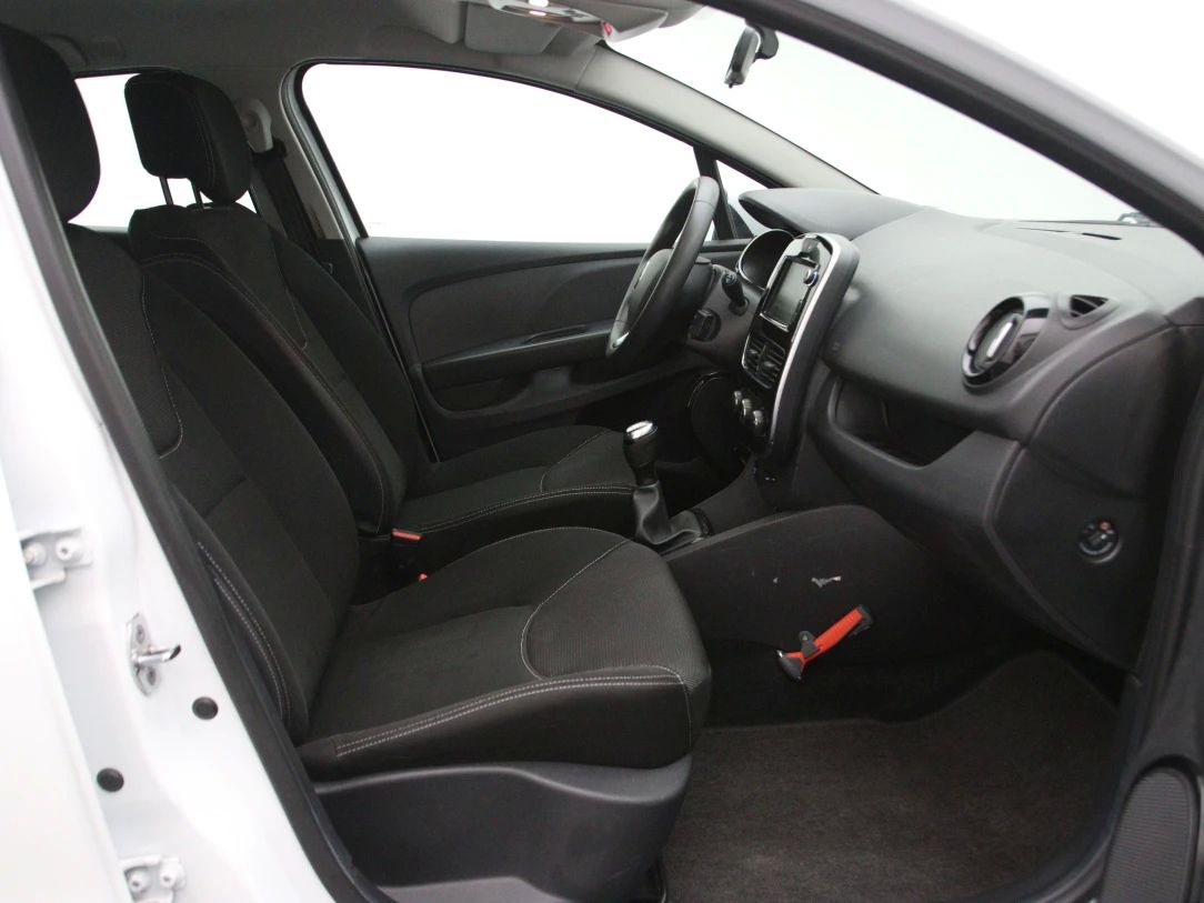 Renault Clio | 13