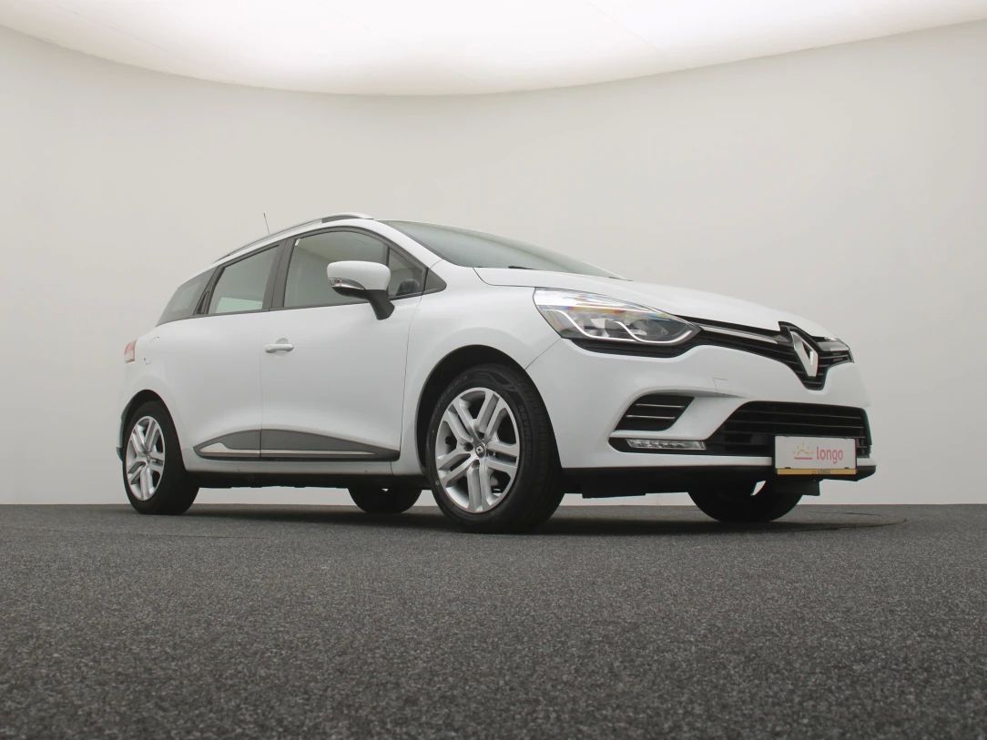 Renault Clio | 10
