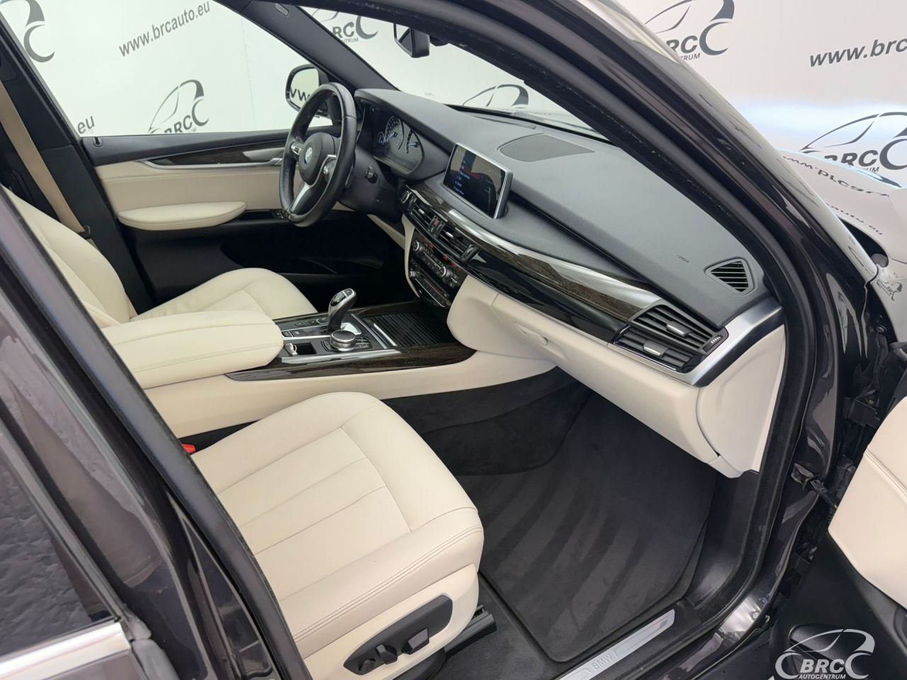 BMW X5 | 22