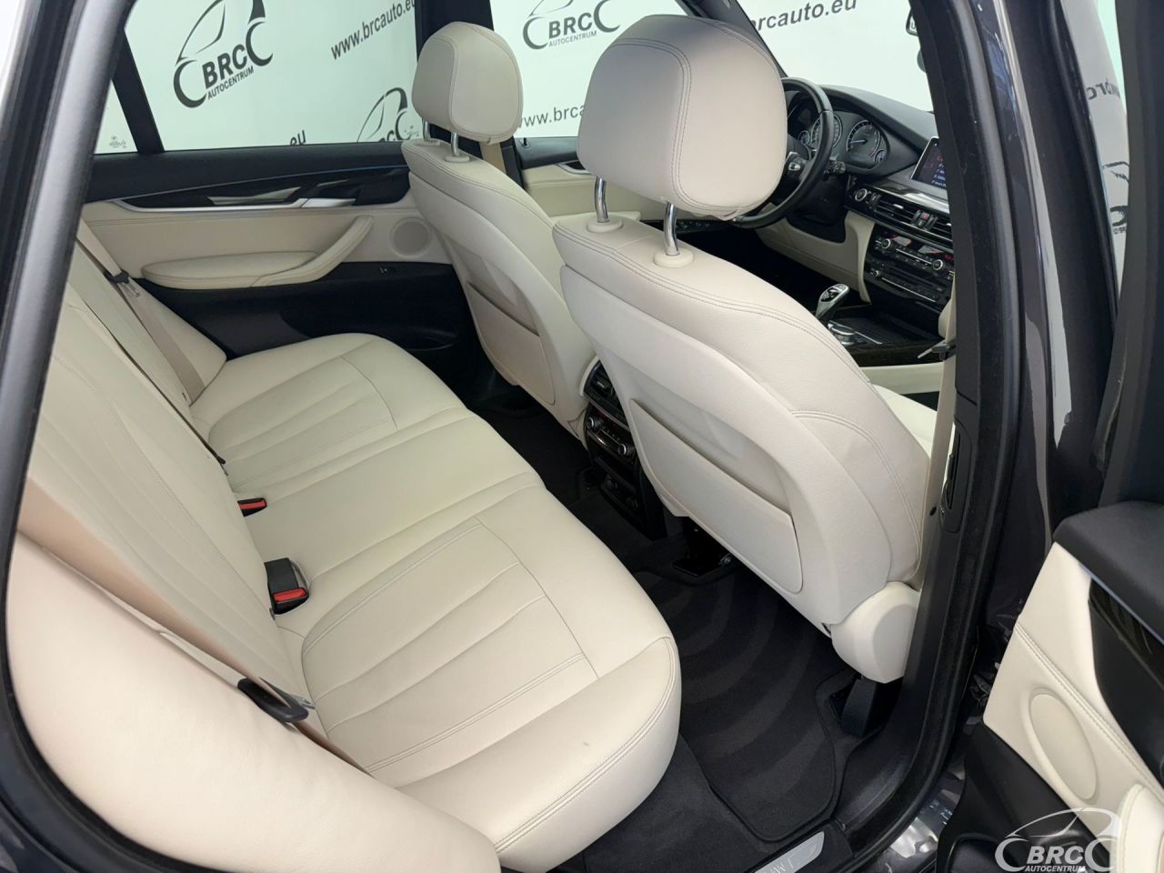 BMW X5 | 24