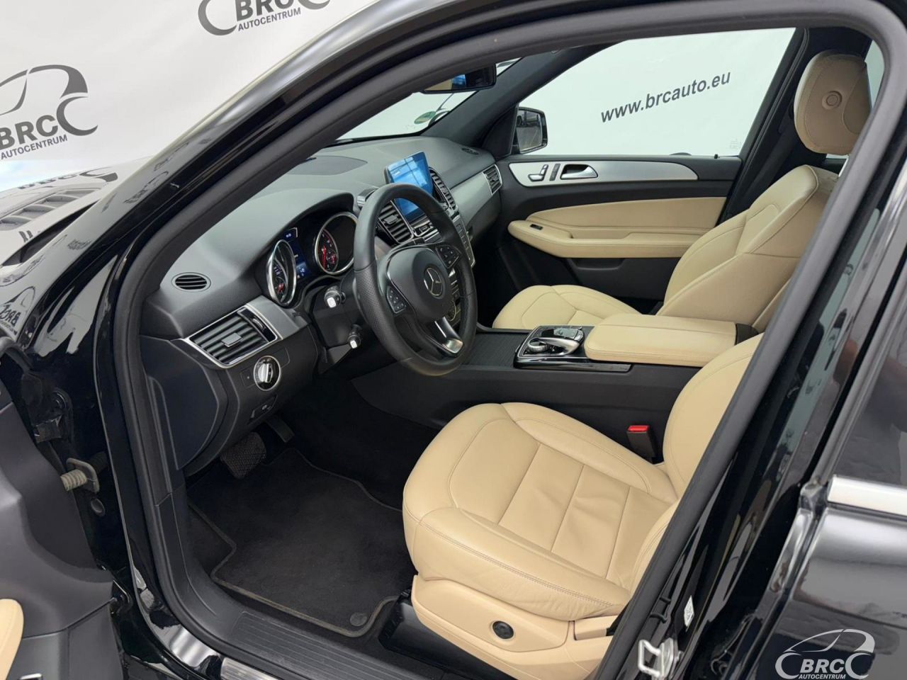 Mercedes-Benz GLE350 | 5