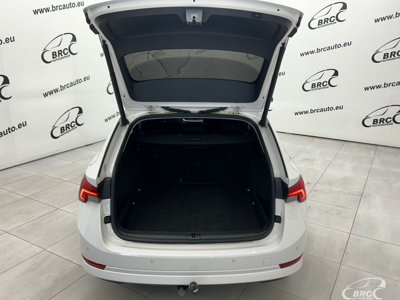 Skoda Octavia | 33