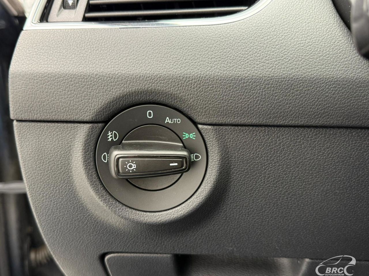 Skoda Octavia | 8