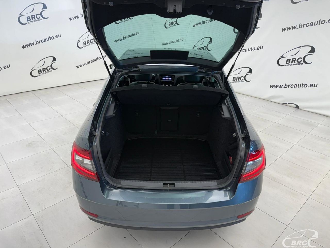 Skoda Octavia | 18