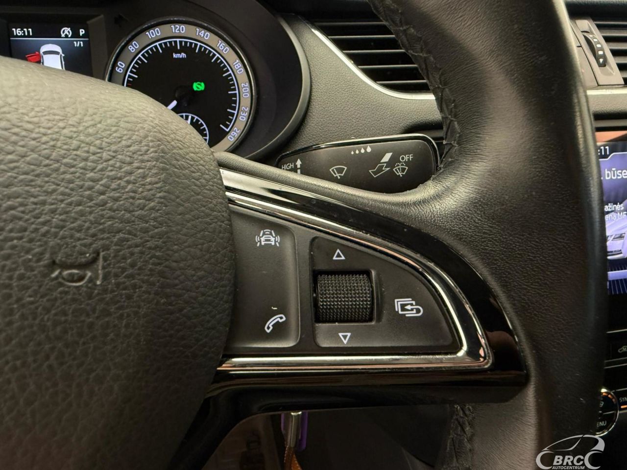 Skoda Octavia | 10