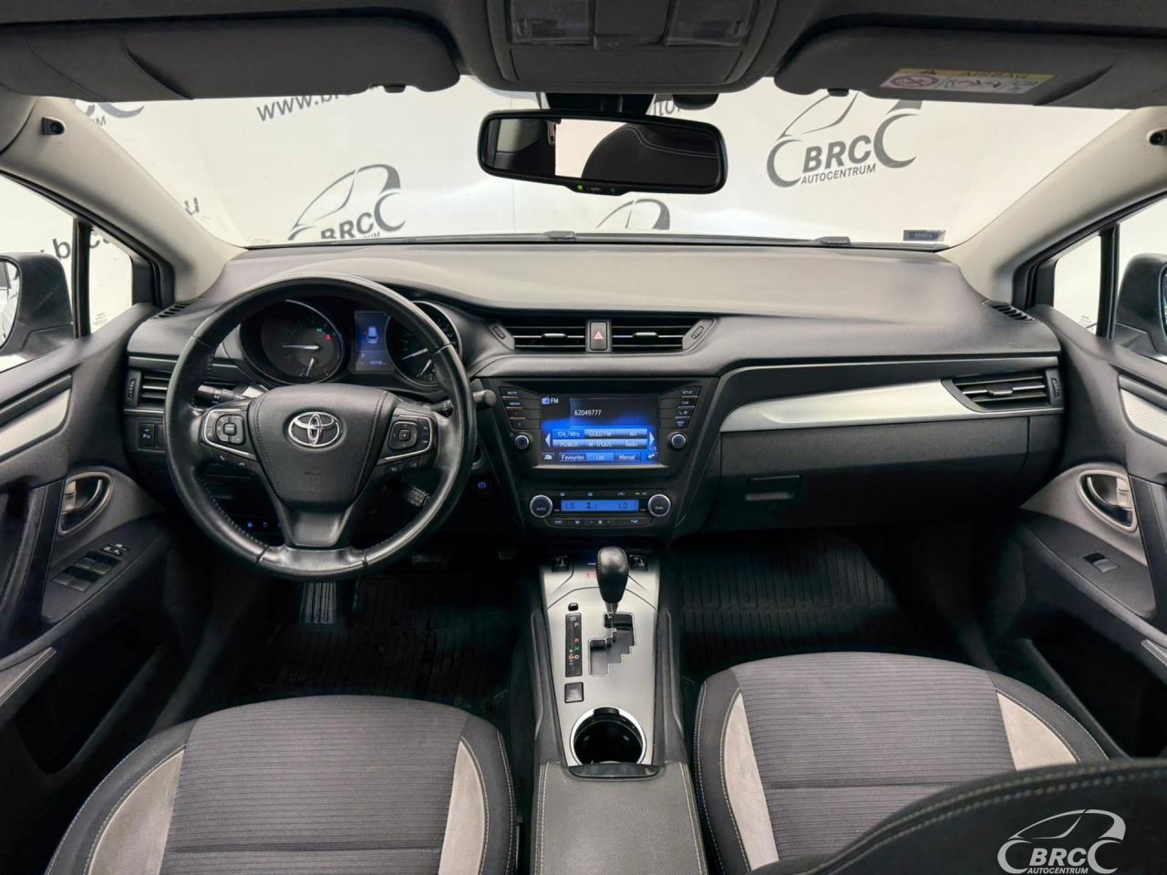 Toyota Avensis | 3