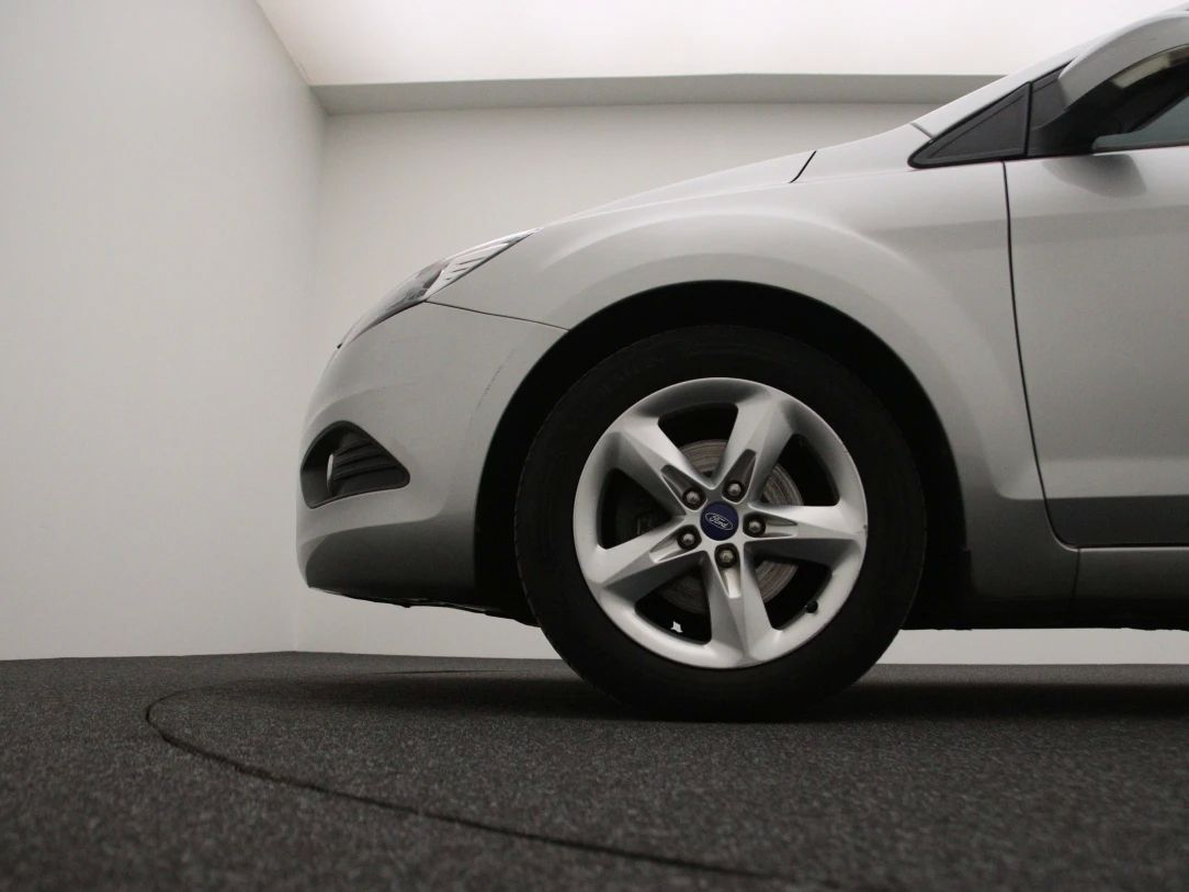Ford Focus | 24
