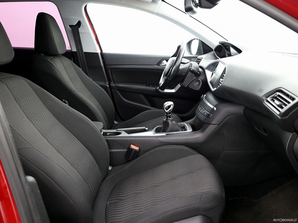 Peugeot 308 | 5