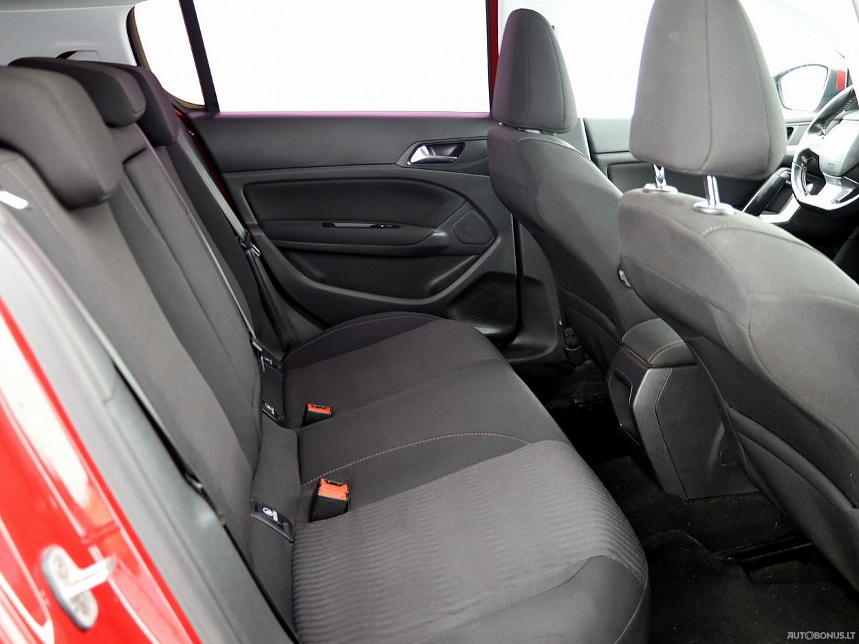 Peugeot 308 | 6