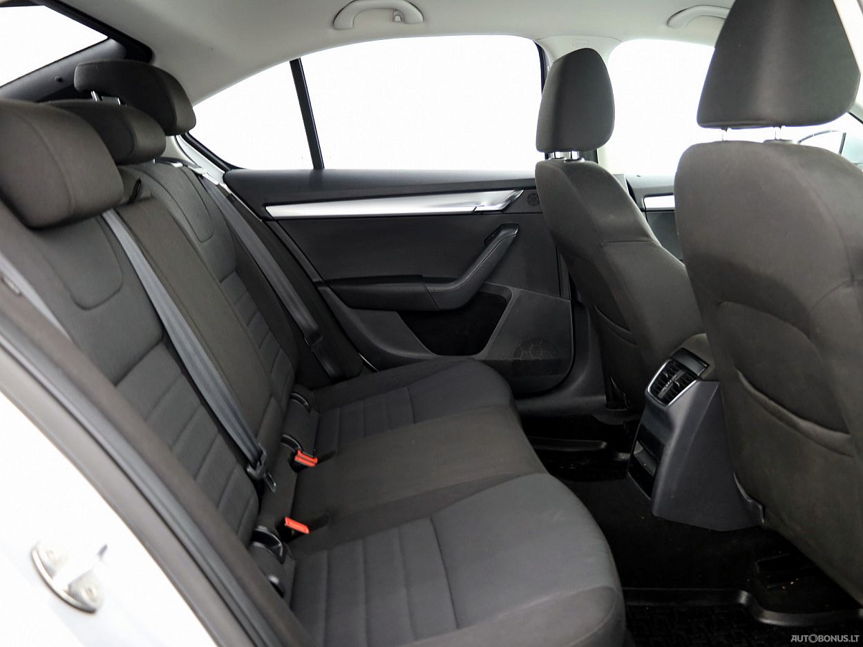 Skoda Octavia | 6
