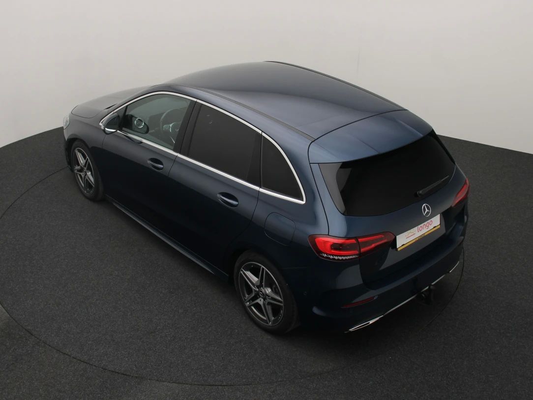 Mercedes-Benz B200 | 11