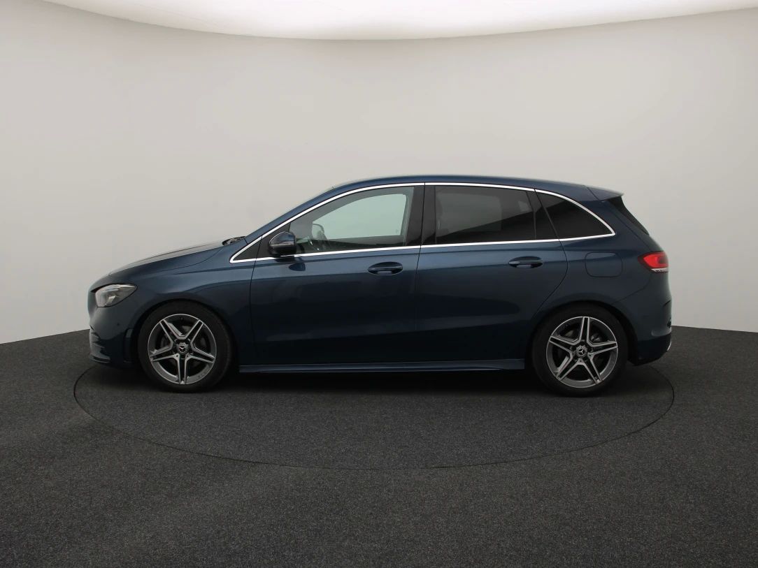 Mercedes-Benz B200 | 5