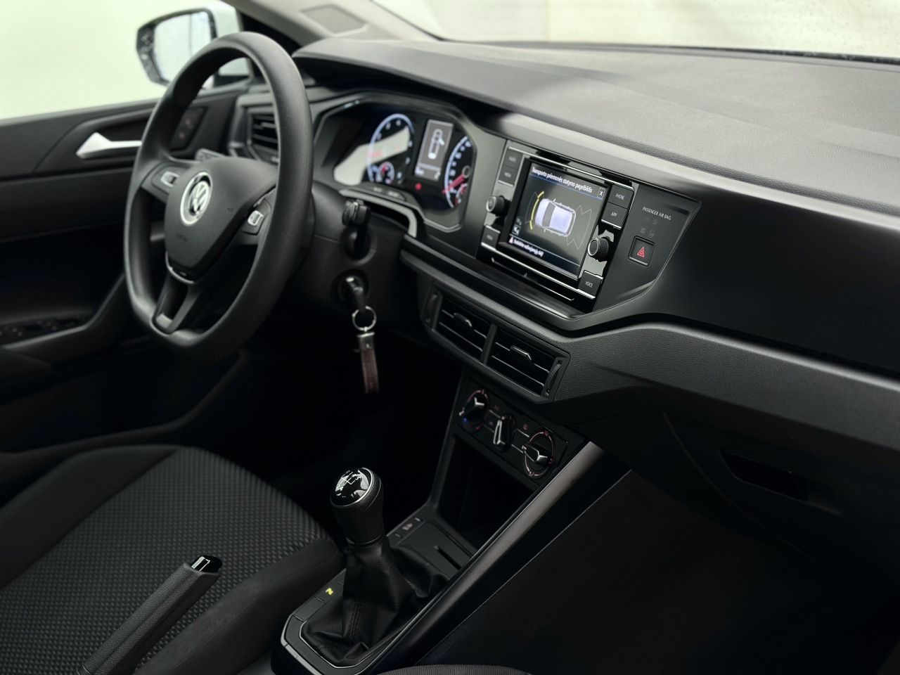 Volkswagen Polo | 13