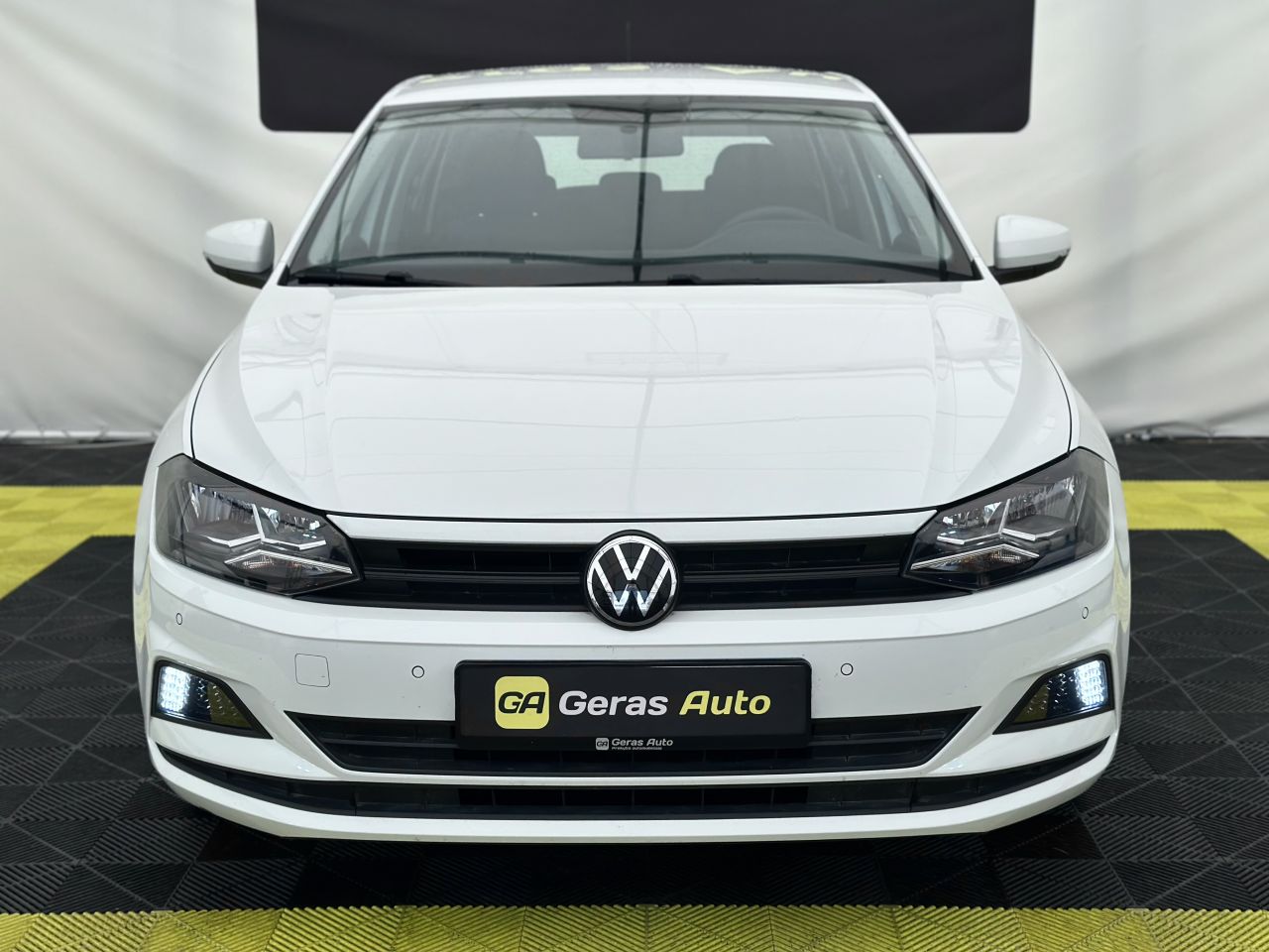 Volkswagen Polo | 1