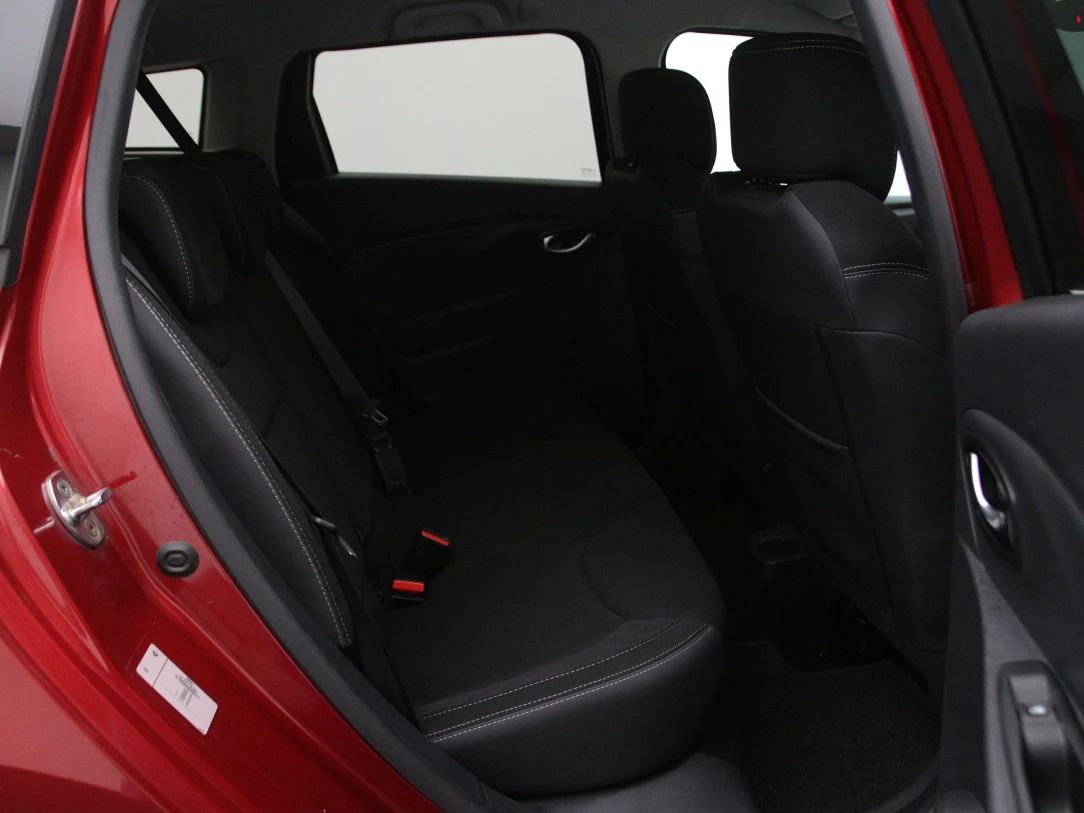 Renault Clio | 14