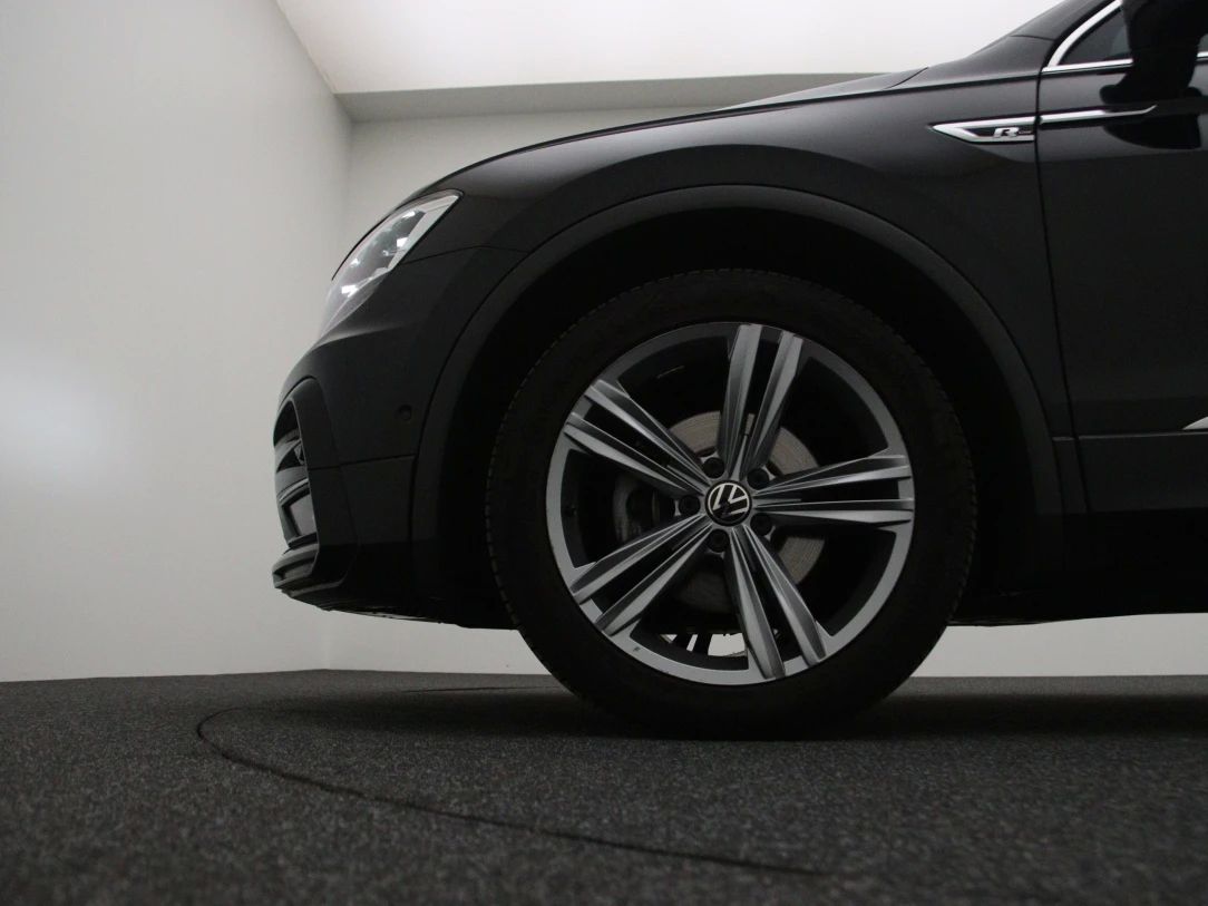 Volkswagen Tiguan | 27
