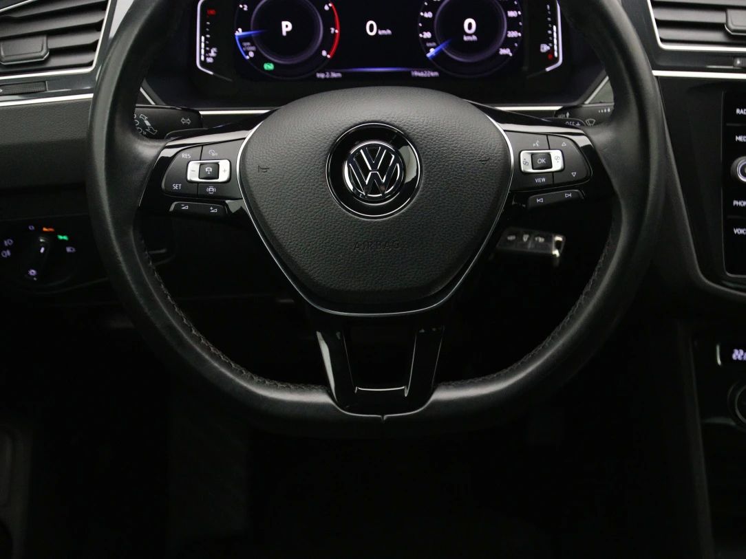 Volkswagen Tiguan | 17