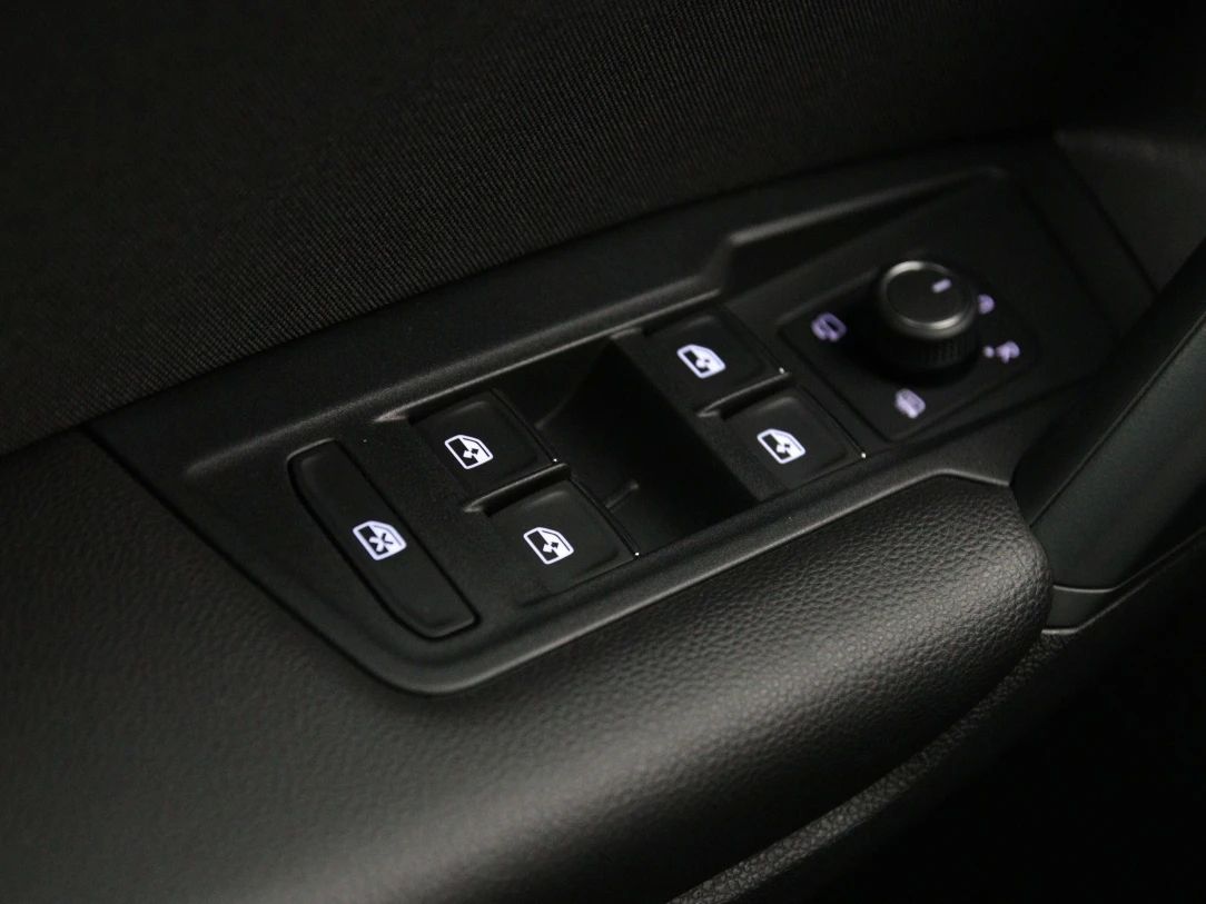 Volkswagen Tiguan | 25