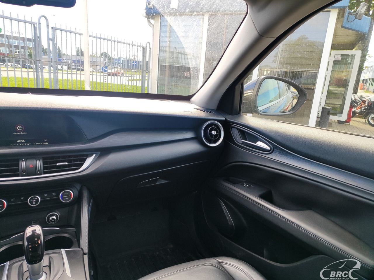Alfa Romeo Stelvio | 16