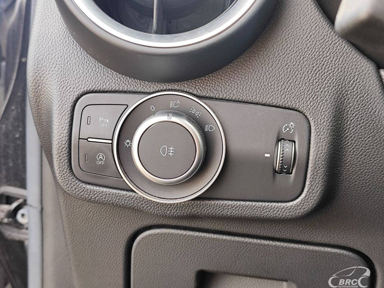 Alfa Romeo Stelvio | 23