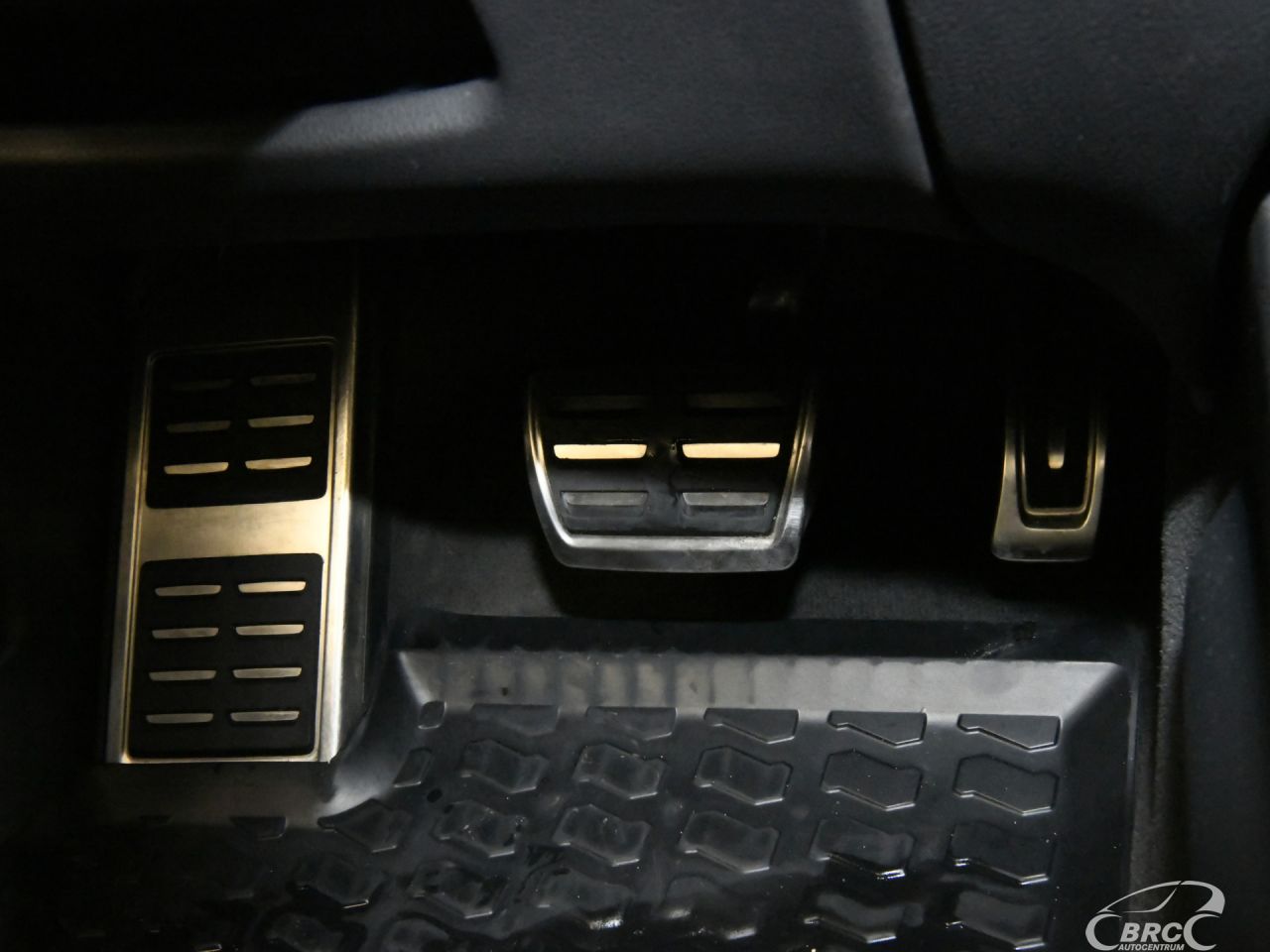 Audi Q7 | 37