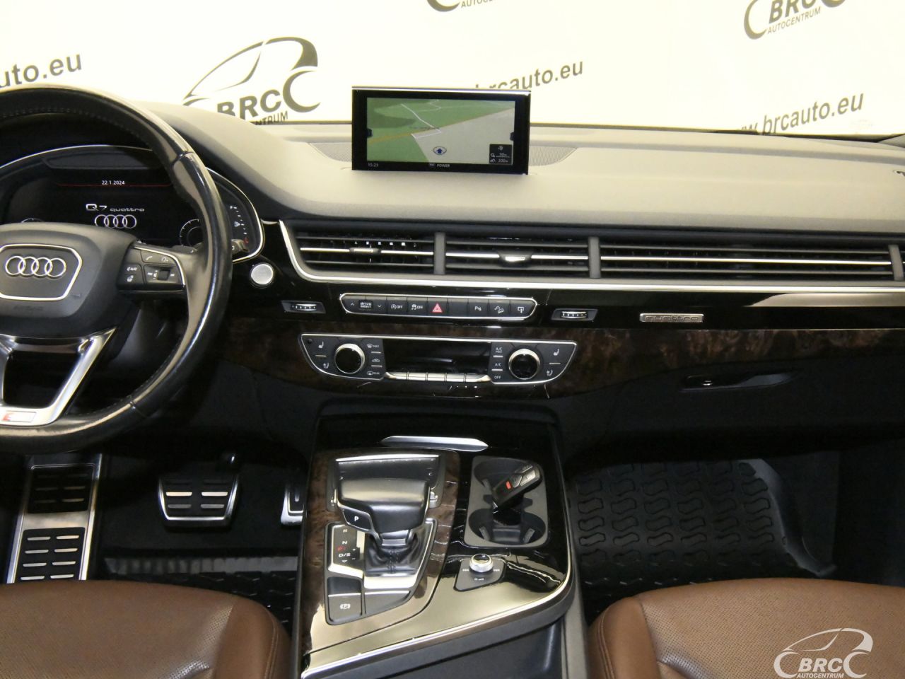 Audi Q7 | 17