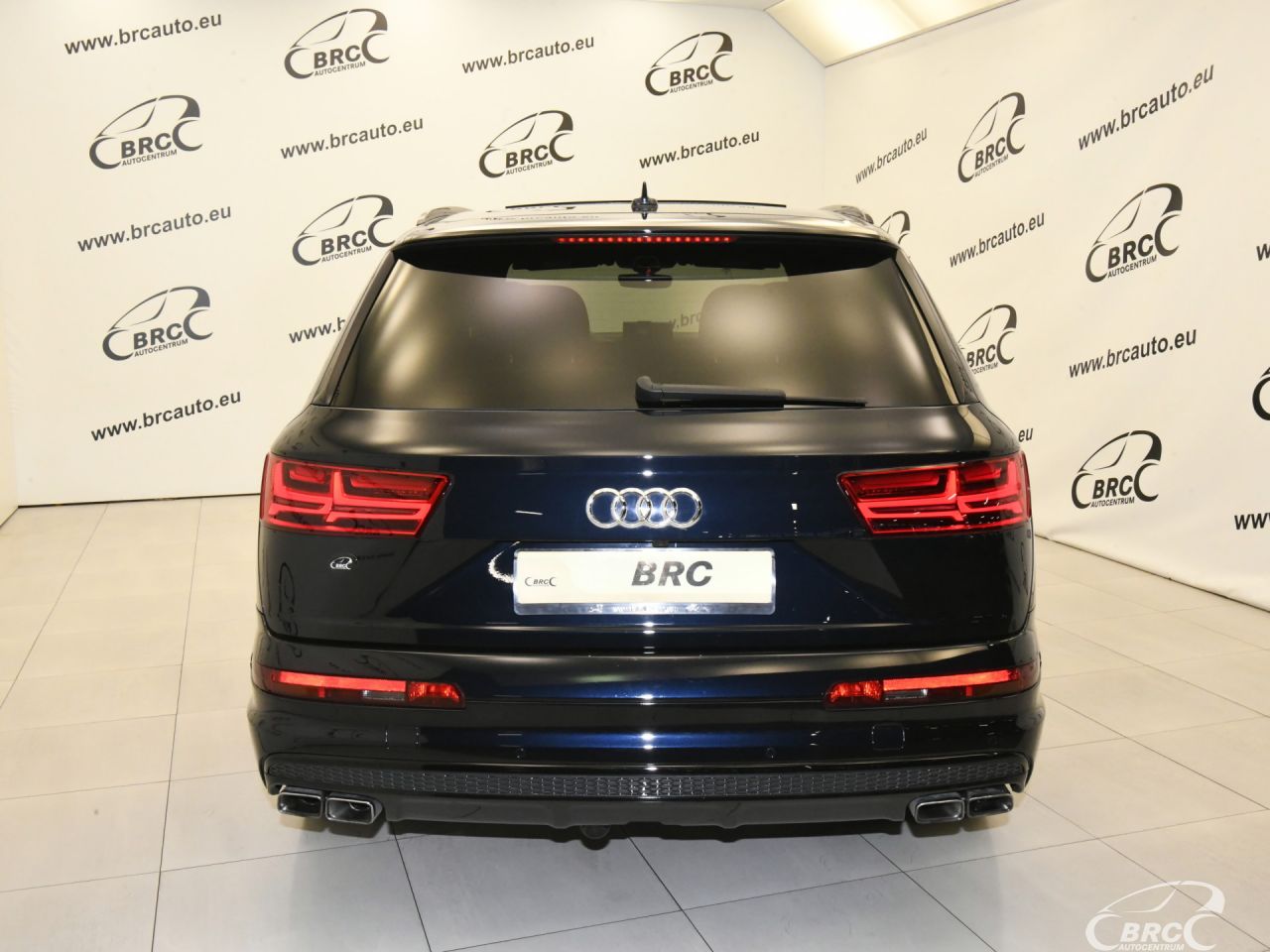 Audi Q7 | 57