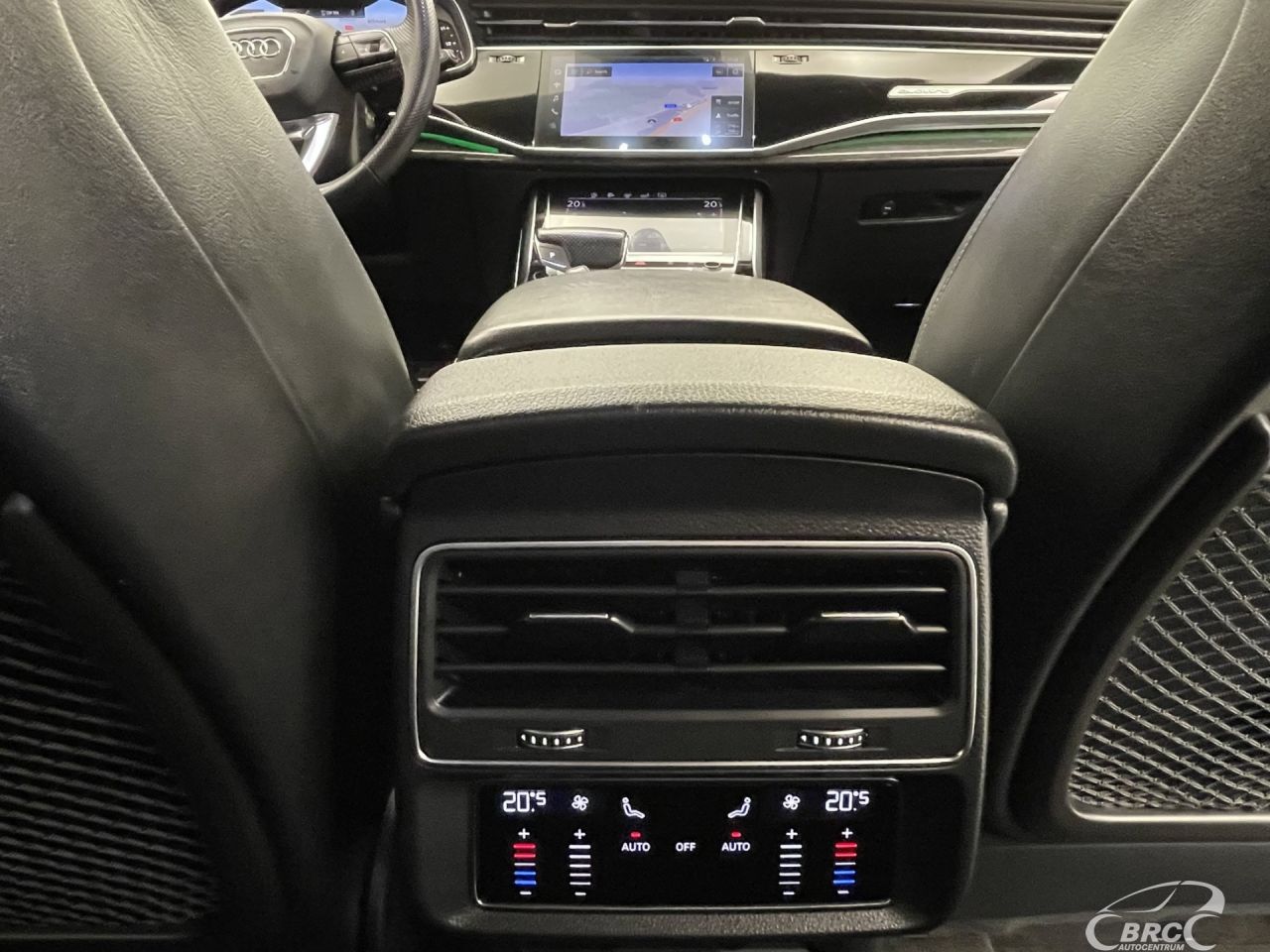 Audi Q8 | 14