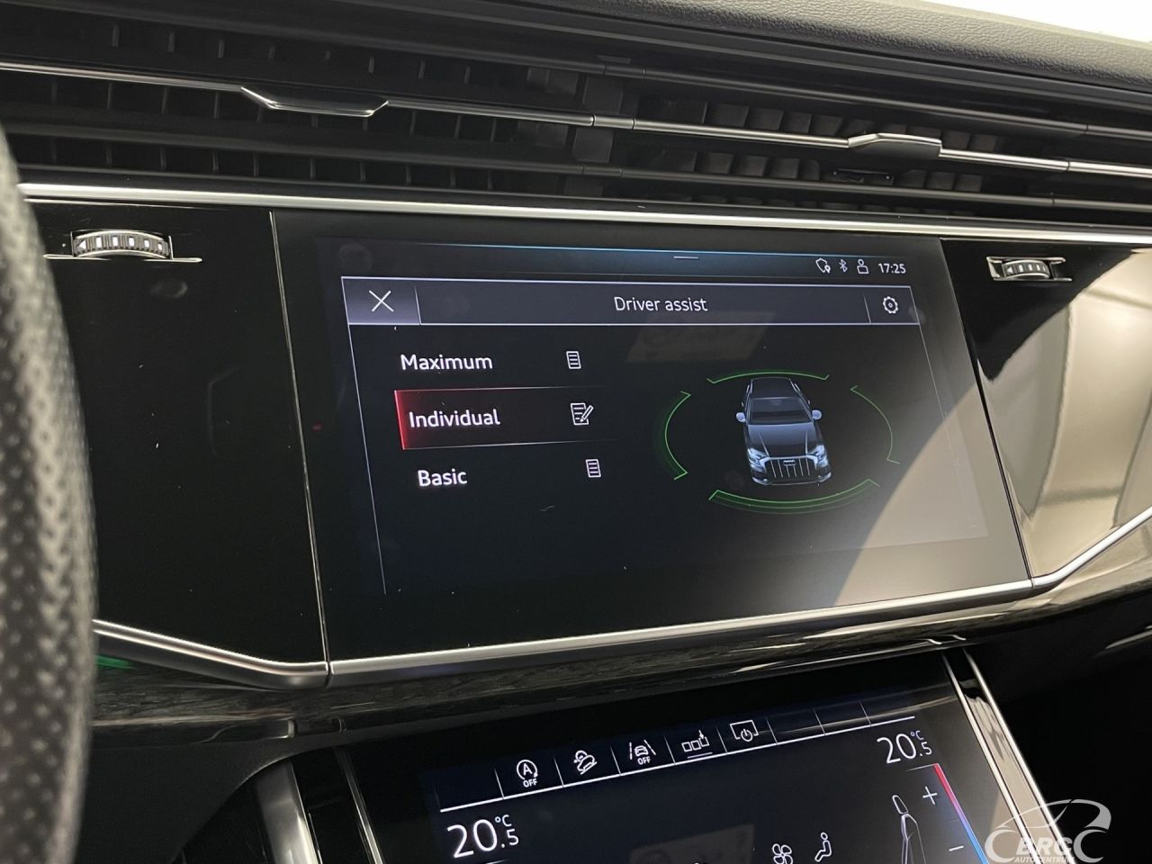 Audi Q8 | 43