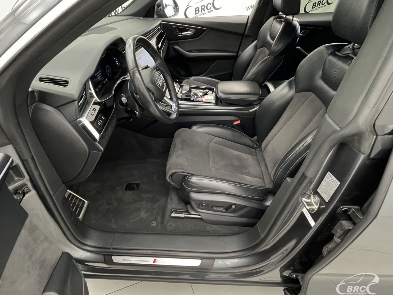 Audi Q8 | 22