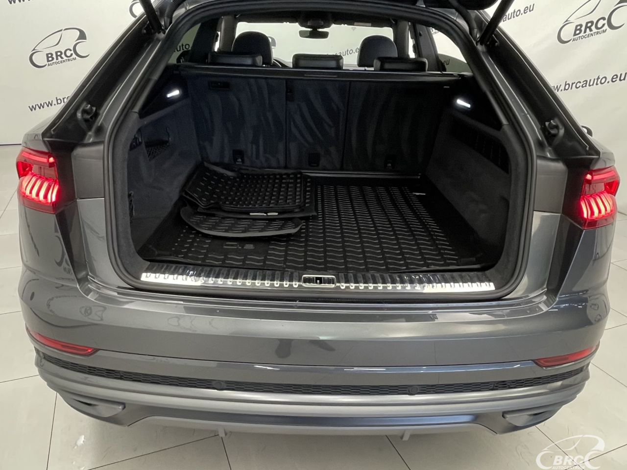Audi Q8 | 47