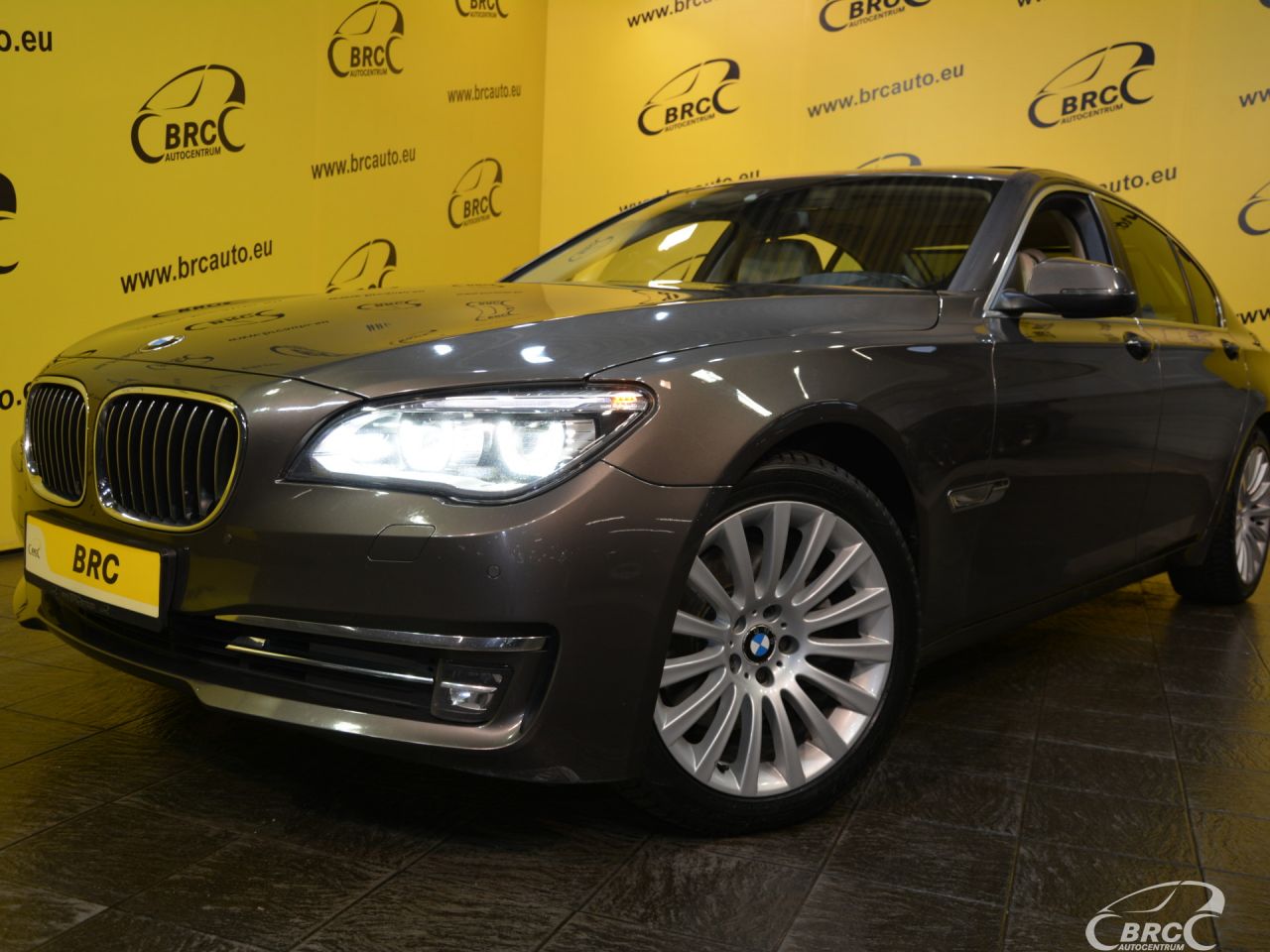 BMW 740 | 50