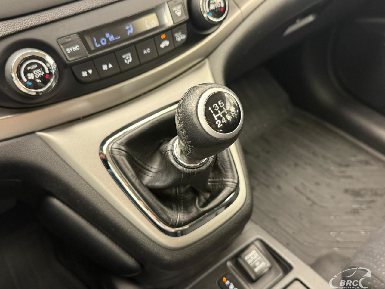 Honda CR-V | 16