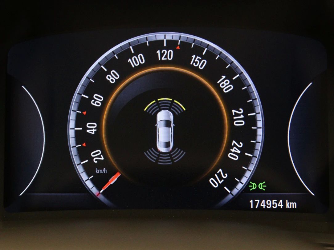 Opel Insignia | 22