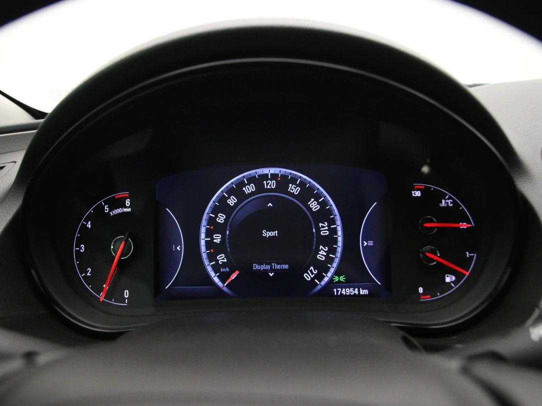 Opel Insignia | 16