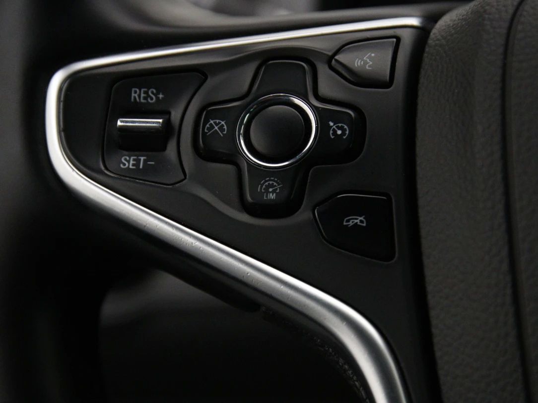 Opel Insignia | 30