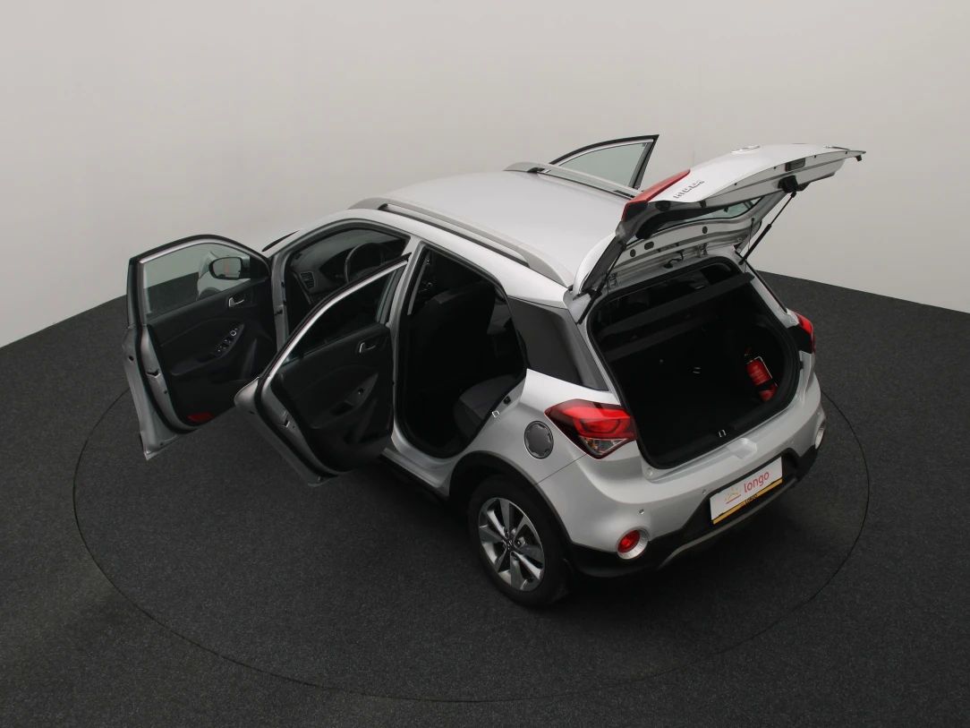Hyundai i20 | 12