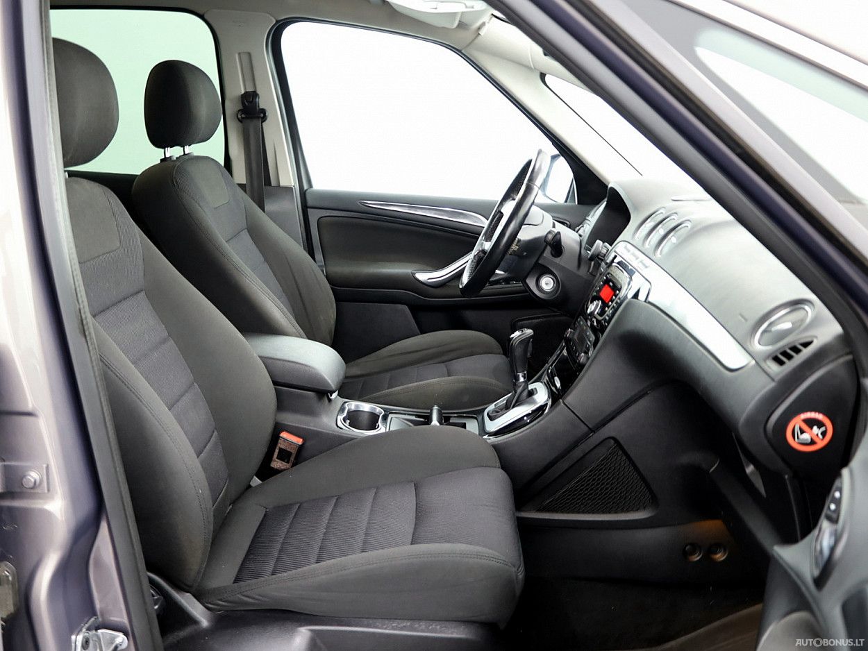 Ford S-MAX | 5