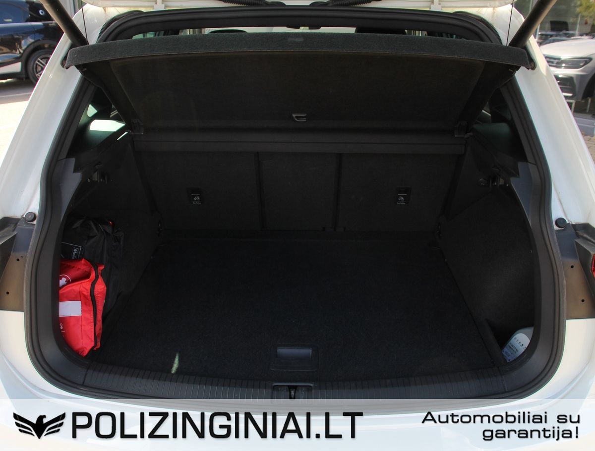 Volkswagen Tiguan | 24