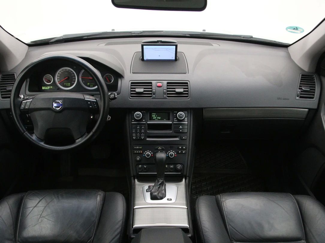 Volvo XC90 | 1