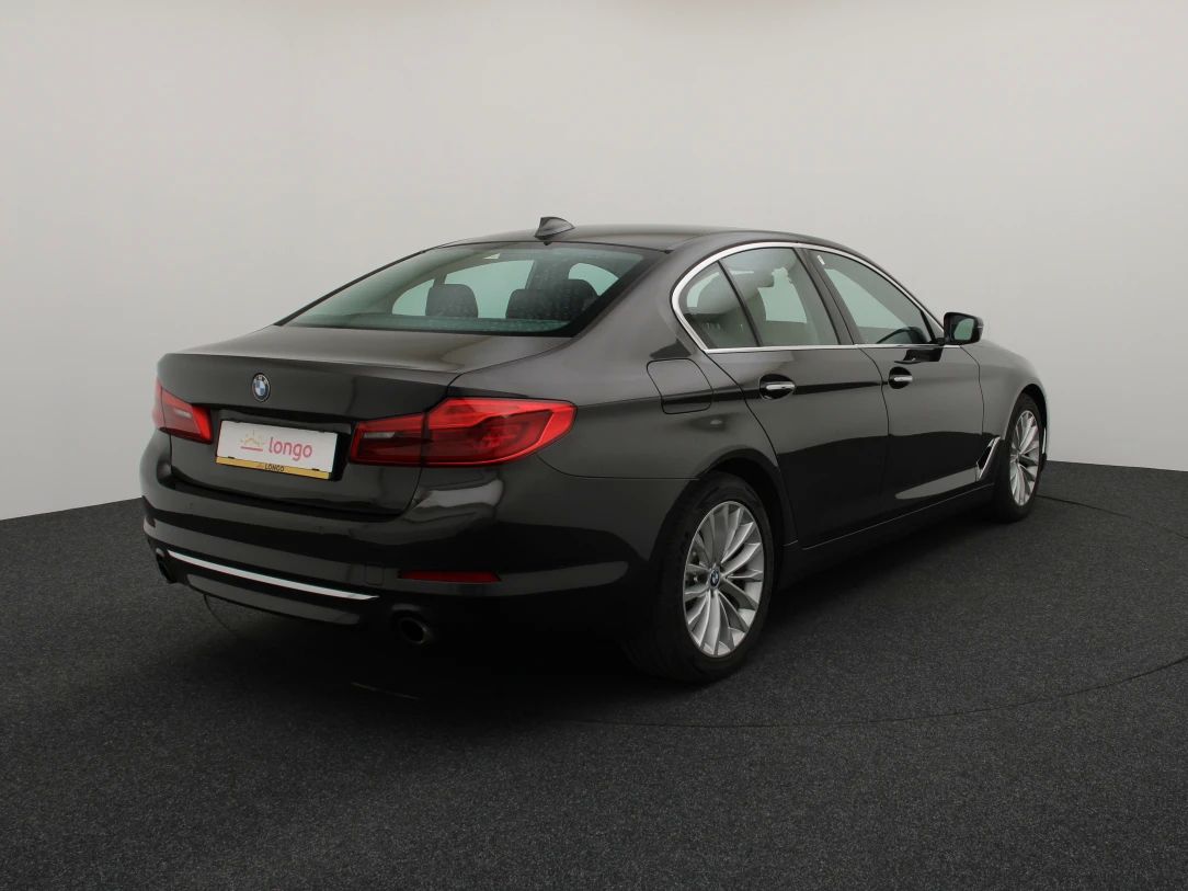 BMW 525 | 7