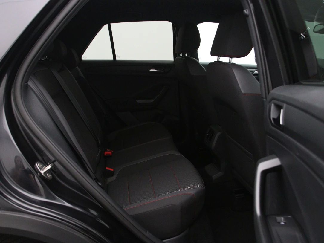 Volkswagen T-Roc | 14