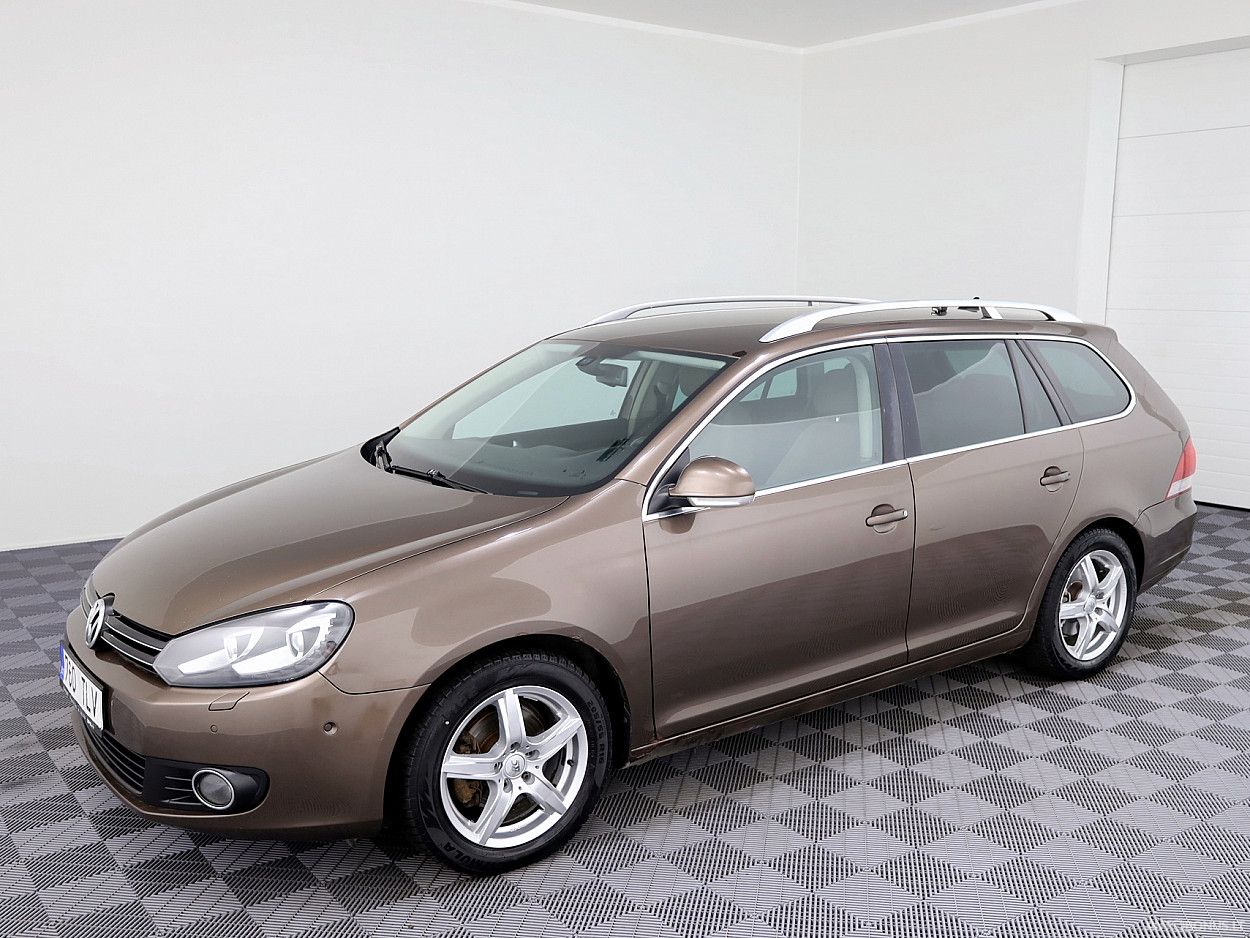 Volkswagen Golf | 1
